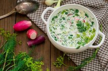 Окрошка с телятиной на кефире(по сезону)