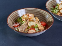 Салат Цезарь с куриной грудкой